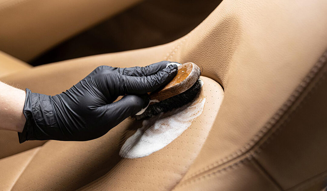 cleaning treatment for leather and vinyl items
